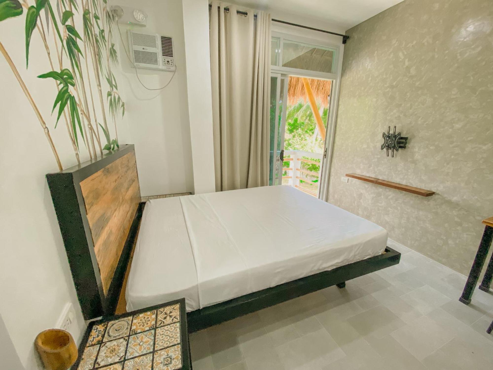 Avila'S Horizon Dive Resort Santander Ngoại thất bức ảnh
