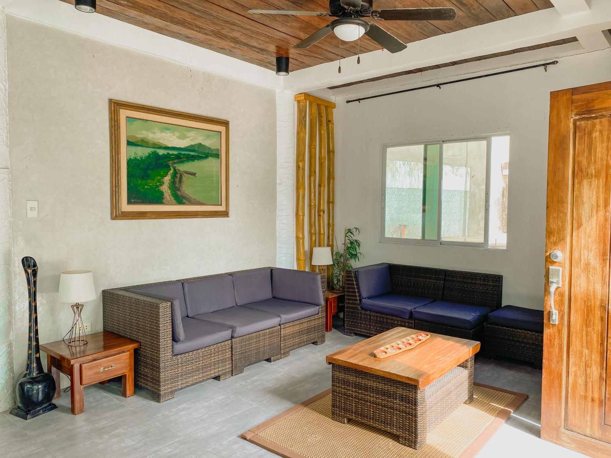 Avila'S Horizon Dive Resort Santander Ngoại thất bức ảnh